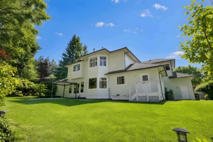 Hot Tub / Spa Photo of 2878 145b Street, Surrey, BC