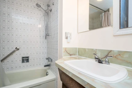 Hot Tub / Spa Photo of 2331 ANORA DRIVE, Abbotsford BC V2S 5P5