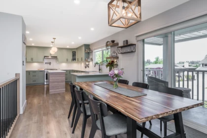Kitchen Island Photo of 2331 ANORA DRIVE, Abbotsford BC V2S 5P5