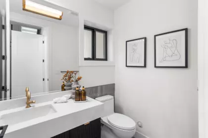Pantry Photo of 2 165 E 45th Avenue, Vancouver, BC