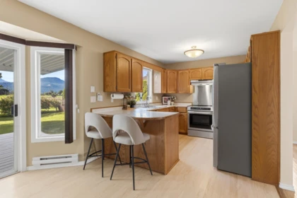Primary Bedroom Photo of 45260 Bluejay Avenue, Chilliwack, BC