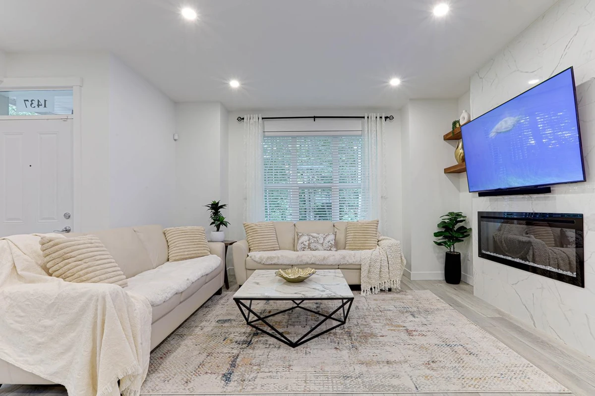 Family Room Photo of 1437 Collins Road, Coquitlam, BC