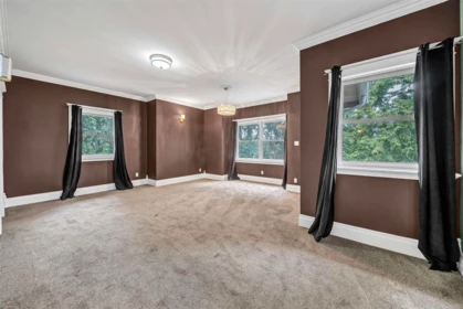 Entry Foyer Photo of 6354 184 Street, Surrey, BC