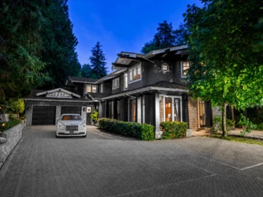 2060 Gisby Street, West Vancouver, BC, West Vancouver — Single Family Residence for sale