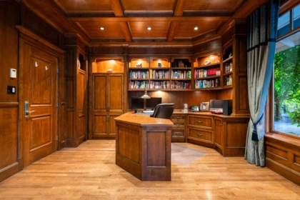 Office / Den Photo of 2060 Gisby Street, West Vancouver, BC