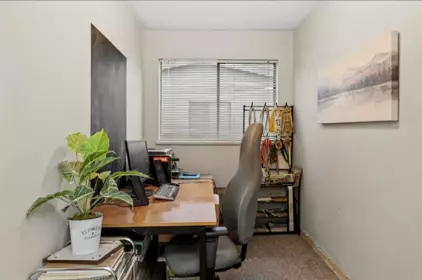 Hallway Photo of 32369 Grebe Crescent, Mission, BC