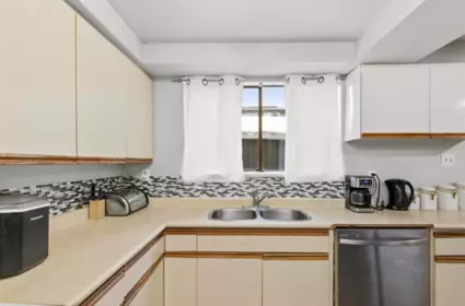 Pantry Photo of 32369 Grebe Crescent, Mission, BC