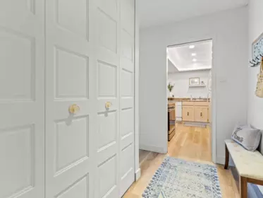 302 1379 Merklin Street, White Rock, BC, White Rock — Apartment/Condo for sale