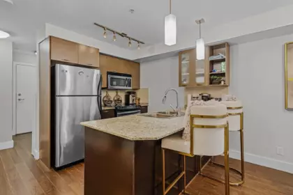 Kitchen Photo of 335 2233 Mckenzie Road, Abbotsford, BC