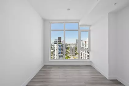 Walk-In Closet Photo of 2801 2381 Beta Avenue, Burnaby, BC