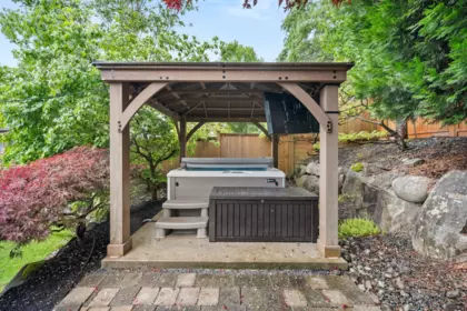 Swimming Pool Photo of 3887 Angus Crescent, Abbotsford, BC