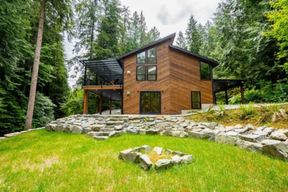 Front Yard Photo of 30613 Keystone Avenue, Mission, BC