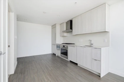 602 2351 Beta Avenue, Burnaby, BC, Burnaby — Apartment/Condo for sale