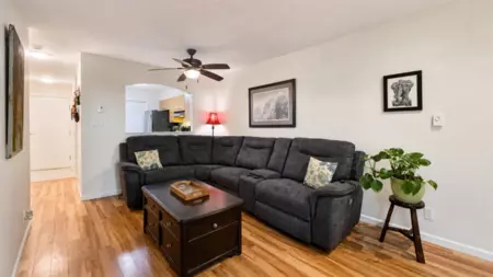 Breakfast Nook Photo of 106 8495 Jellicoe Street, Vancouver, BC