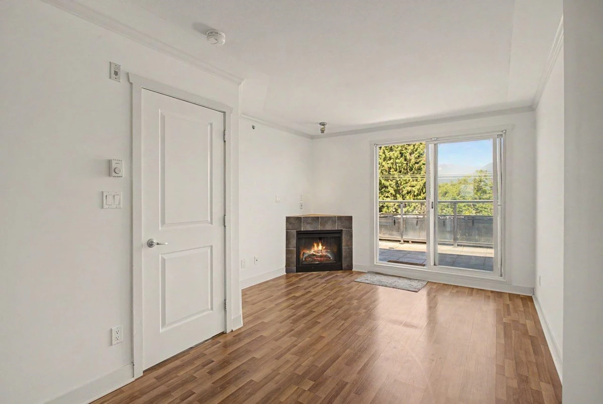 Family Room Photo of PH18 2265 E Hastings Street, Vancouver, BC
