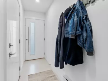 Entry Foyer Photo of 10 7177 194a Street, Surrey, BC