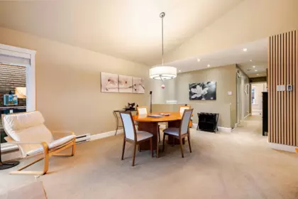 Breakfast Nook Photo of 336 E 26th Street, North Vancouver, BC