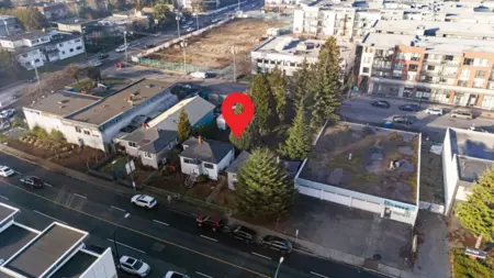 Primary Bedroom Photo of 5277 Imperial Street, Burnaby, BC