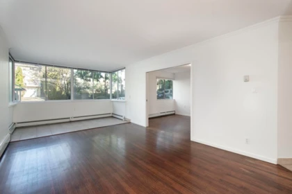 Office / Den Photo of 108 1425 Esquimalt Avenue, West Vancouver, BC