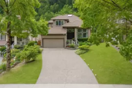 1818 Camelback Court, Coquitlam, BC