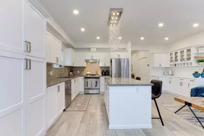 Kitchen Island Photo of 1437 Collins Road, Coquitlam, BC