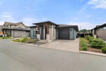 13 45875 South Sumas Road, Chilliwack, BC, Chilliwack — Single Family Residence for sale