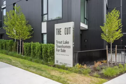 Hot Tub / Spa Photo of 221 2820 Nanaimo Street, Vancouver, BC