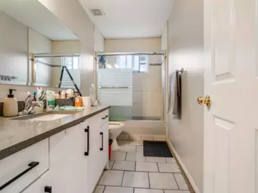 Mudroom Photo of 7078 126a Street, Surrey, BC