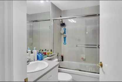 212 6939 Gilley Avenue, Burnaby, BC, Burnaby — Apartment/Condo for sale