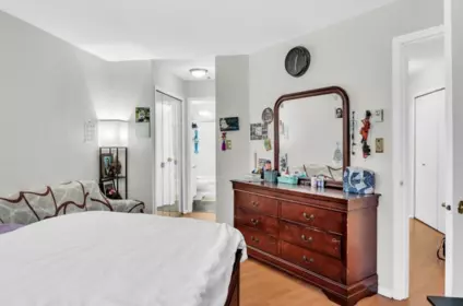 212 6939 Gilley Avenue, Burnaby, BC, Burnaby — Apartment/Condo for sale