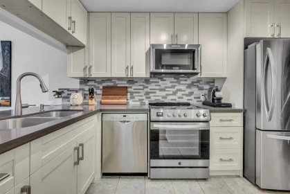 Breakfast Nook Photo of 206 511 W 7th Avenue, Vancouver, BC