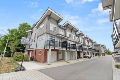 13 4771 224 Street, Langley, BC, Langley — Townhouse for sale
