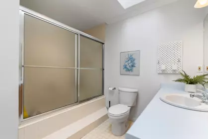 Basement Recreation Room Photo of 8085 148a Street, Surrey, BC