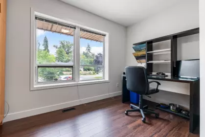 Guest Bathroom Photo of 8085 148a Street, Surrey, BC