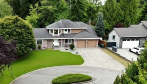 8085 148a Street, Surrey, BC