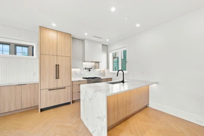 3 646 E 23rd Avenue, Vancouver, BC, Vancouver — Townhouse for sale