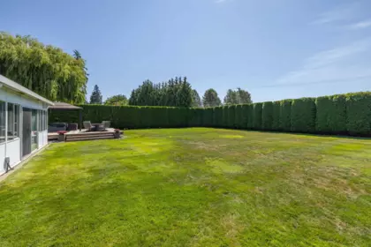 Garden / Landscaping Photo of 15430 Kilmore Close, Surrey, BC