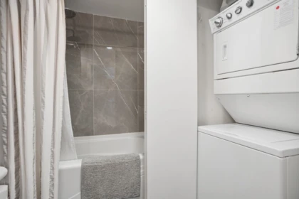 Loft / Bonus Room Photo of 2201 918 Cooperage Way, Vancouver, BC
