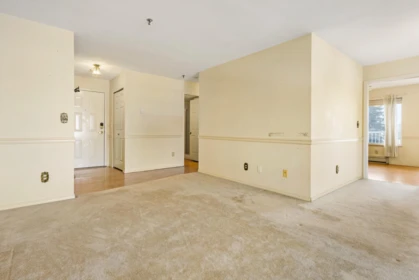 Guest Bathroom Photo of 208 33535 King Road, Abbotsford, BC
