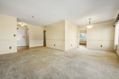 Office / Den Photo of 208 33535 King Road, Abbotsford, BC