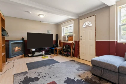 Loft / Bonus Room Photo of 944 3rd Avenue, Hope, BC