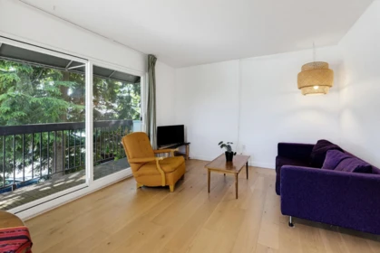 219 2910 E Pender Street, Vancouver, BC, Vancouver — Apartment/Condo for sale