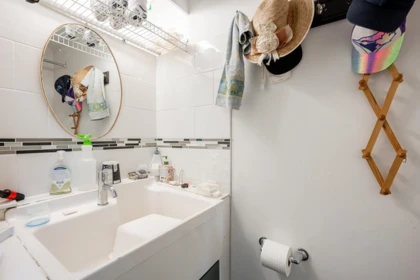 Primary Bathroom Photo of 1525 E 51st Avenue, Vancouver, BC