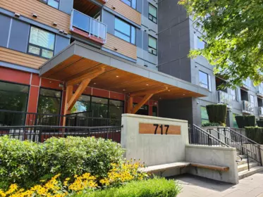 503 717 Breslay Street, Coquitlam, BC, Coquitlam — Apartment/Condo for sale