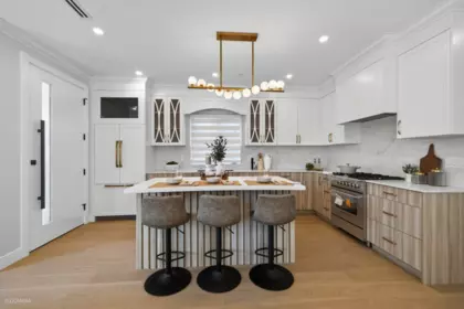 Kitchen Photo of 2 2035 51st Street, Vancouver, BC