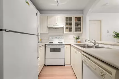 Kitchen Island Photo of 205 5900 Dover Crescent, Richmond, BC