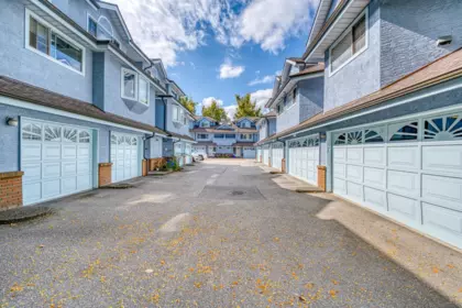 24 8780 Bennett Road, Richmond, BC, Richmond — Townhouse for sale