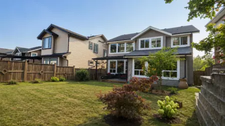 Front Yard Photo of 1517 Dayton Street, Coquitlam, BC