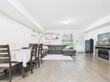 Mudroom Photo of 1517 Dayton Street, Coquitlam, BC