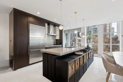 Breakfast Nook Photo of 402 1102 Hornby Street, Vancouver, BC